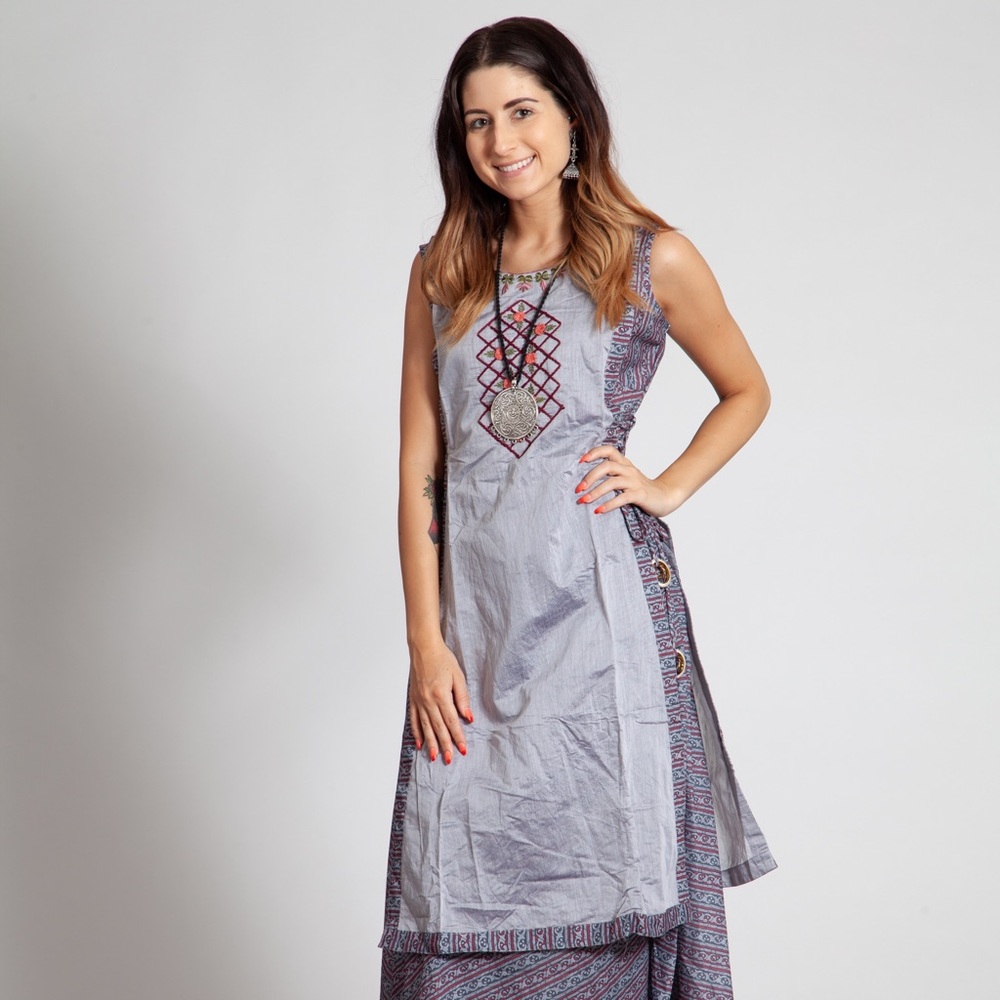 Apron style dress with side strings